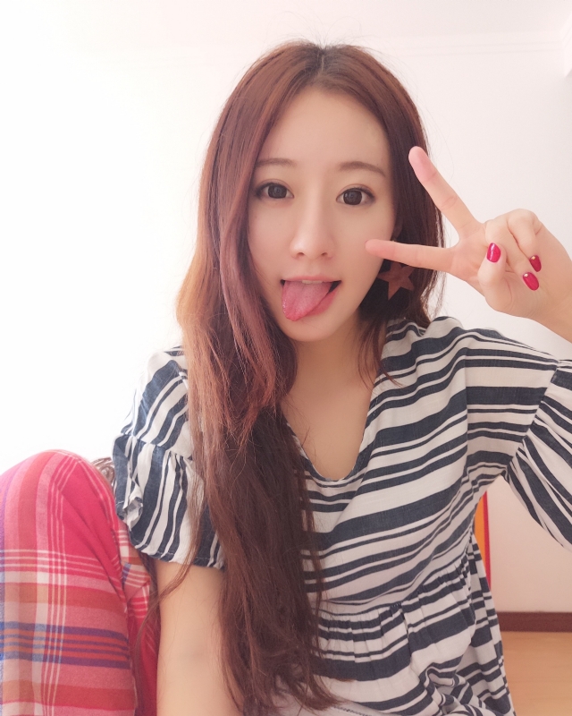 没有故事的女同学的第三张照片--辽宁交友中心