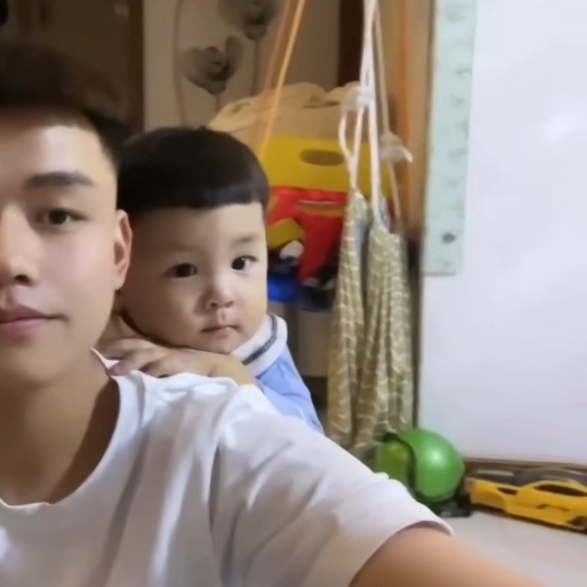 嘻嘻嘻的第一张照片--辽宁交友中心