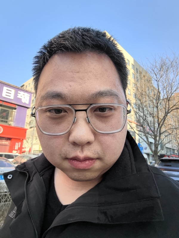 宋哲的第一张照片--辽宁交友中心